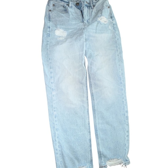 American Eagle Outfitters Light Blue Boyfriend Jeans - Picture 2 of 5